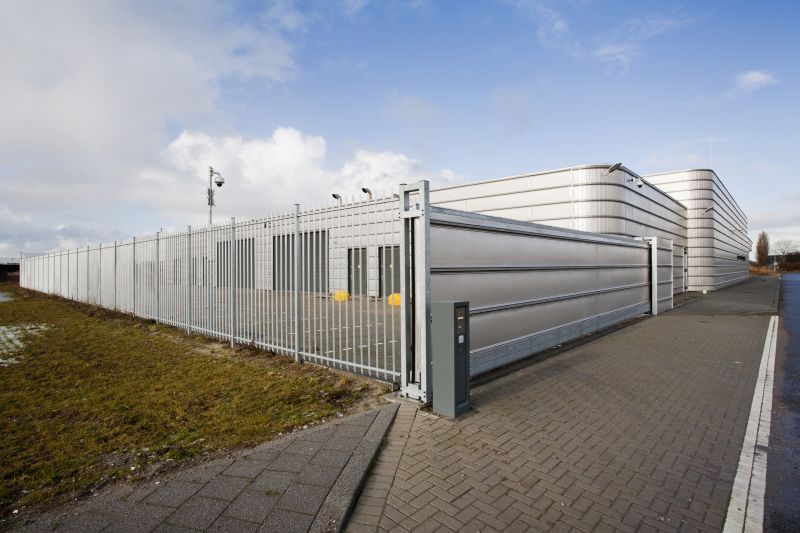 Industrial Fencing Costs — Cost of Industrial Fencing